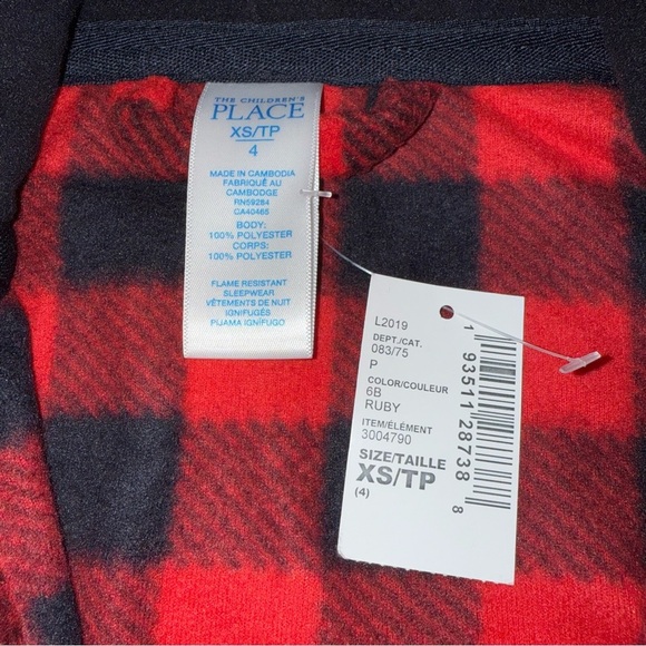 Kids Red Plaid Hooded Robe / Housecoat Size 4 - Picture 2 of 3